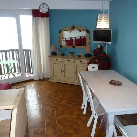Gentiane Apartment *